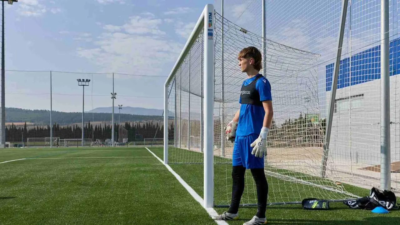 Nuevos campos, con vestuario y grada en las instalaciones deportivas de Tajonar. OSASUNA
