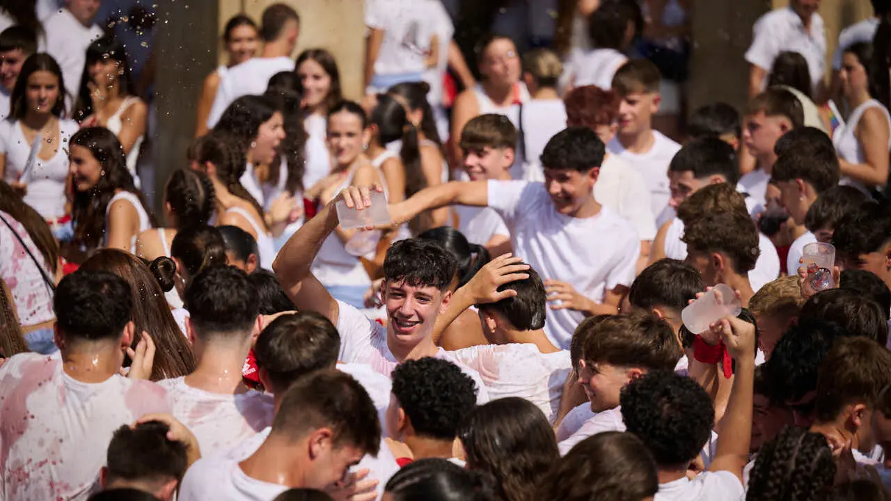 Tafalla da comienzo a sus fiestas 2026 con el Chupinazo. PABLO LASAOSA