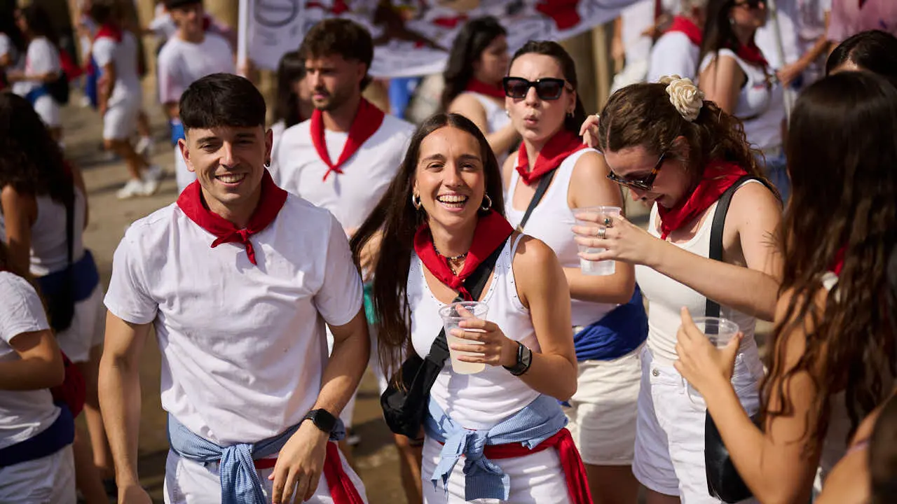 Tafalla da comienzo a sus fiestas 2026 con el Chupinazo. PABLO LASAOSA