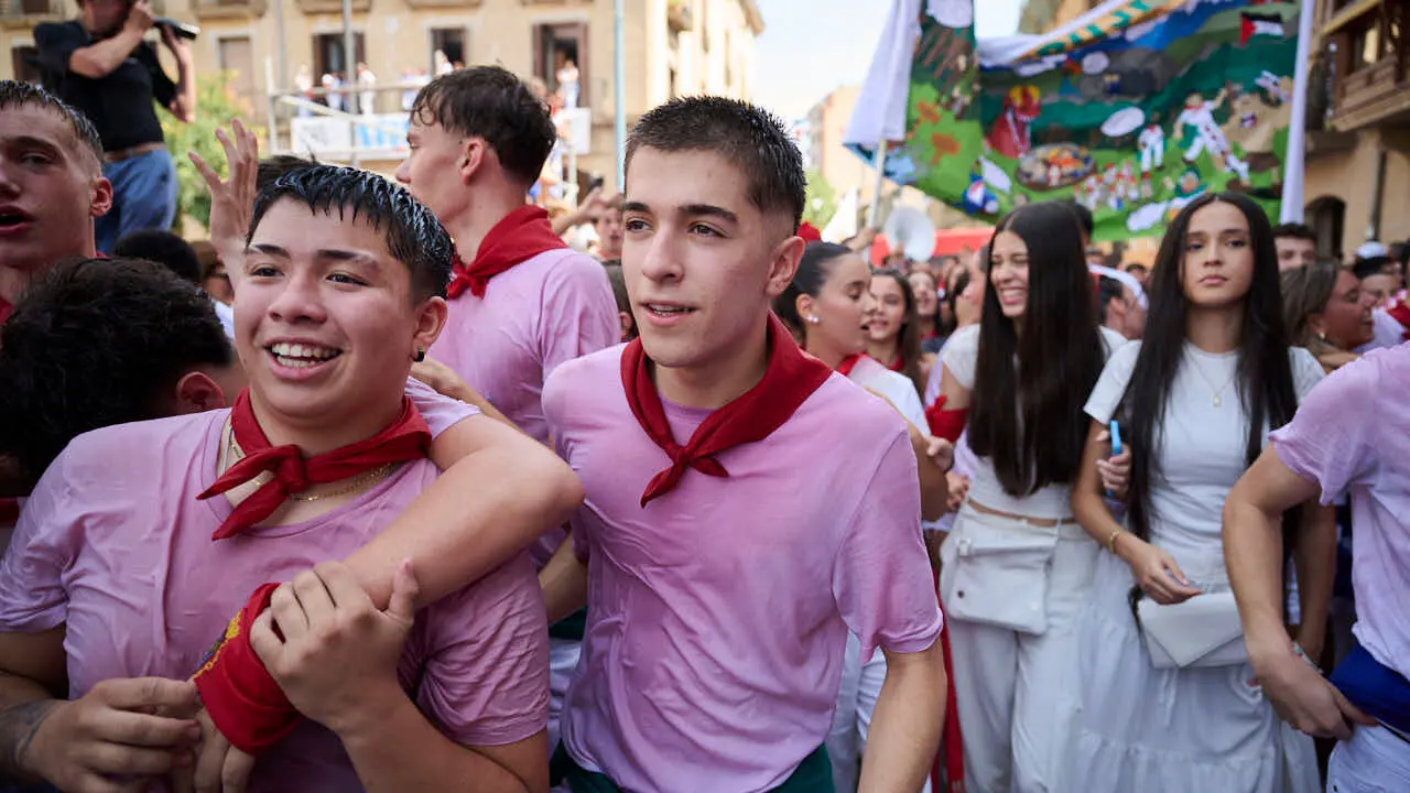 Tafalla da comienzo a sus fiestas 2026 con el Chupinazo. PABLO LASAOSA
