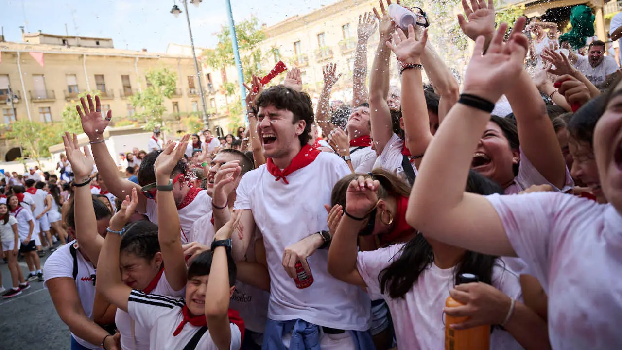 Tafalla da comienzo a sus fiestas 2026 con el Chupinazo. PABLO LASAOSA