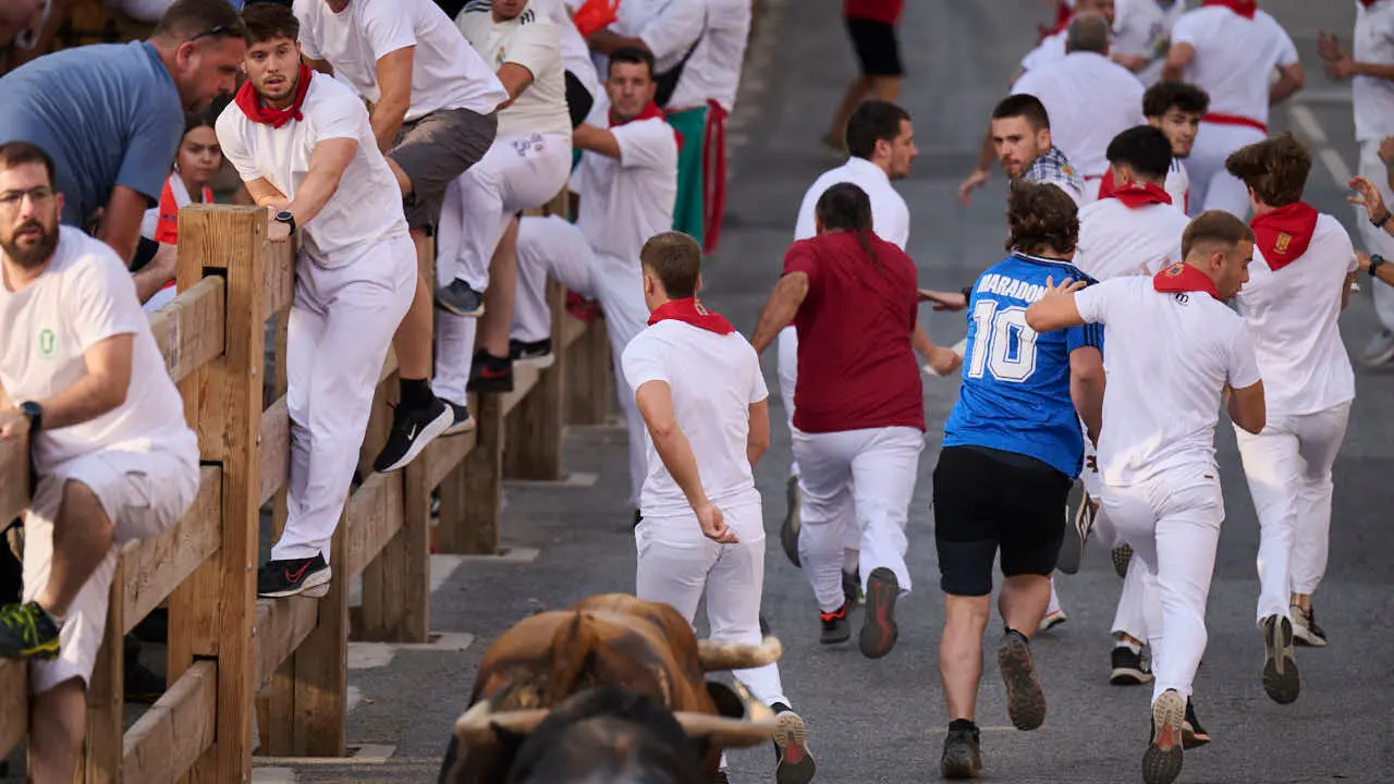Segundo encierro de Tafalla 2026 con toros de Sobral. PABLO LASAOSA
