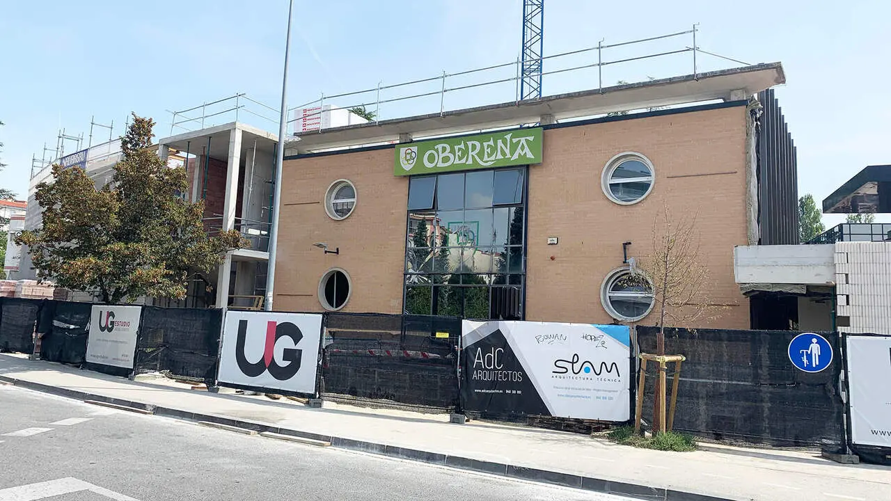 Fachada del club Oberena en Pamplona. Navarra.com
