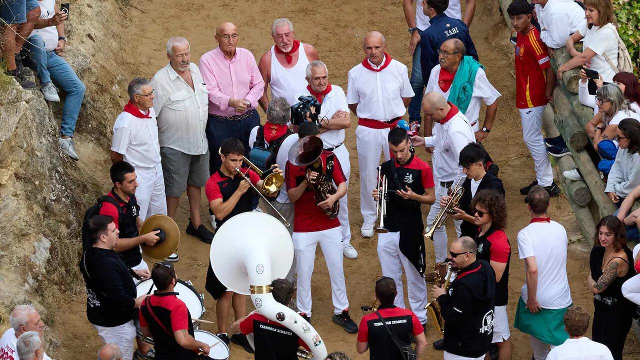&Uacute;ltimo encierro del Pil&oacute;n de Falces 2026. I&Ntilde;IGO ALZUGARAY