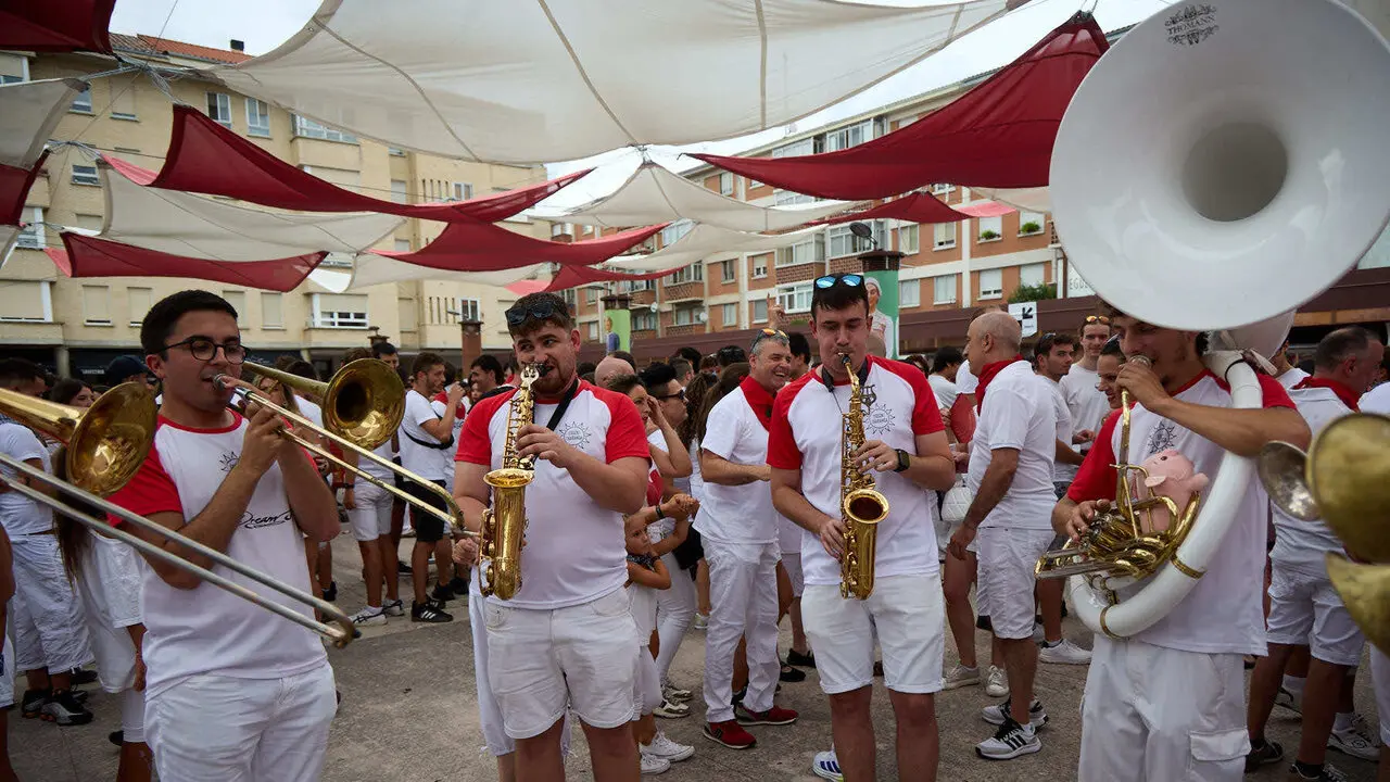 Chupinazo de inicio de las Fiestas de Berriozar 2026. NAVARRA.COM