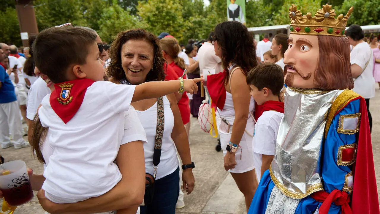 Chupinazo de inicio de las Fiestas de Berriozar 2026. NAVARRA.COM