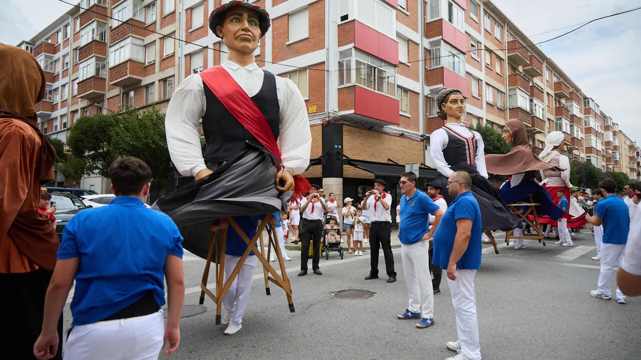 Chupinazo de inicio de las Fiestas de Berriozar 2026. NAVARRA.COM