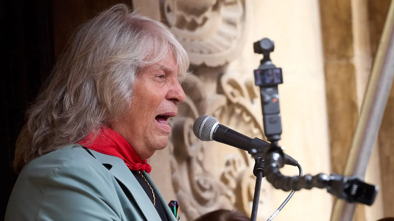 Actuaci&oacute;n de Jos&eacute; Merc&eacute; en el Balc&oacute;n del Ayuntamiento de Pamplona dentro de la XIII edici&oacute;n del Flamenco On Fire. I&Ntilde;IGO ALZUGARAY