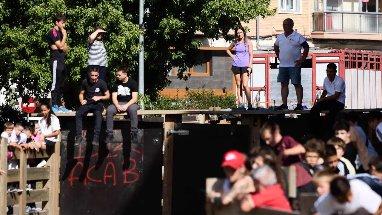 Suelta de vaquillas en las Fiestas de Berriozar 2026. I&Ntilde;IGO ALZUGARAY