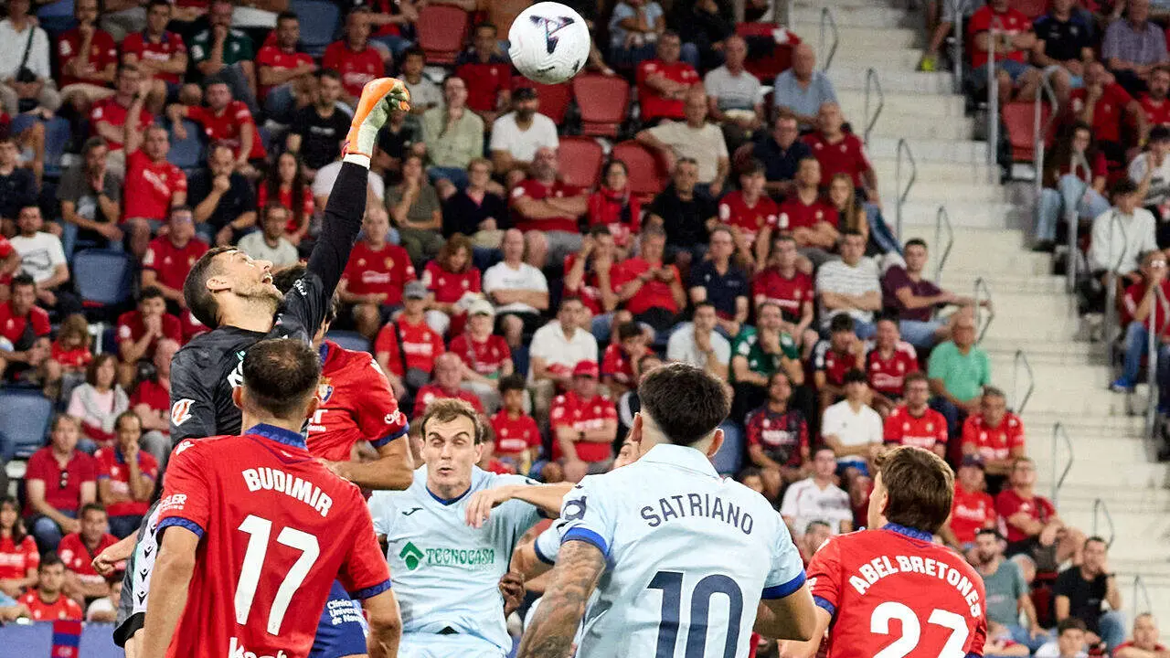 Partido de LaLiga EA Sports entre CA Osasuna y Getafe CF disputado en El Sadar en Pamplona. I&Ntilde;IGO ALZUGARAY