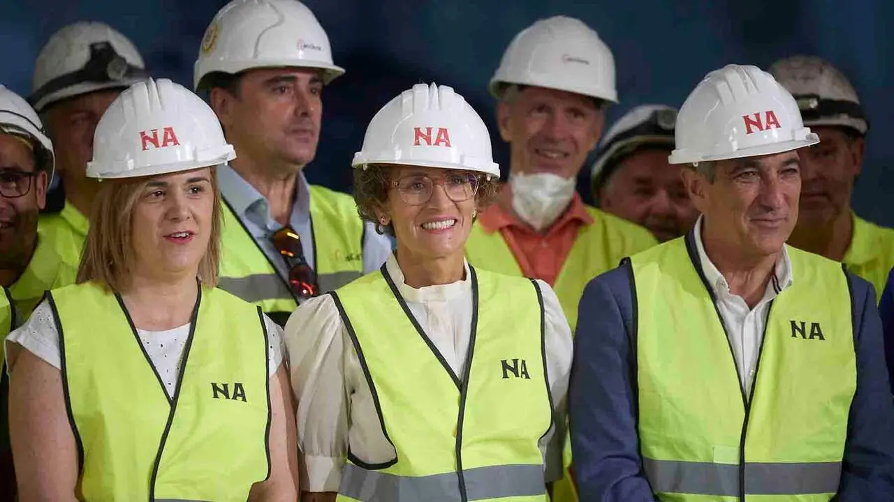 Mar&iacute;a Chivite, durante una visita reciente a las obras de los t&uacute;neles de Velate.