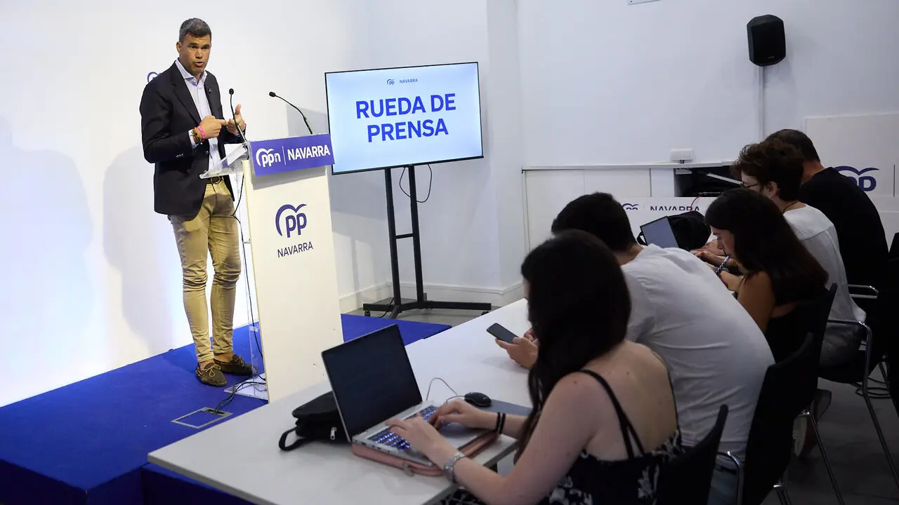 El presidente del PP de Navarra, Javier Garc&iacute;a, ofrece una rueda de prensa tras el Comit&eacute; de Direcci&oacute;n del PPN y previa al Comit&eacute; Ejecutivo. I&Ntilde;IGO ALZUGARAY