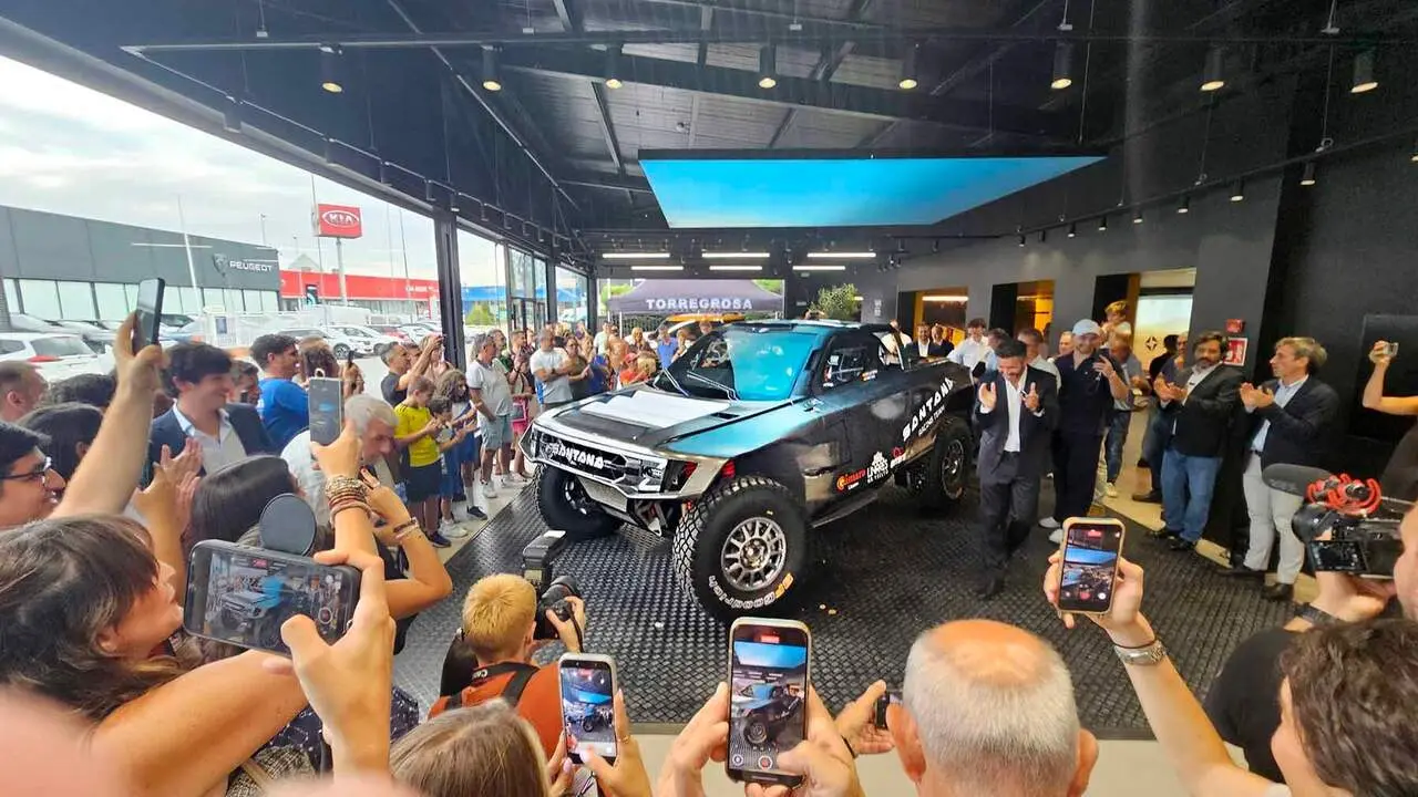 Grupo Torregrosa inaugura Santana Pamplona en Burlada con m&aacute;s de 2.100 m&sup2; de instalaciones para el 4x4.