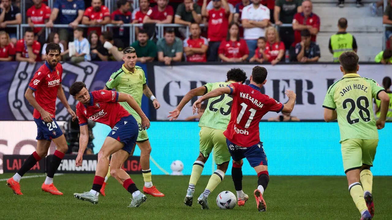 Partido de LaLiga EA Sports entre CA Osasuna y RCD Espanyol disputado en El Sadar en Pamplona. I&Ntilde;IGO ALZUGARAY