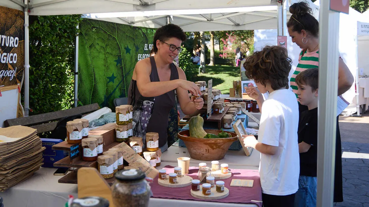XI edici&oacute;n de la Feria Navarra Ecol&oacute;gica, en el Parque de los Sentidos de No&aacute;in. I&Ntilde;IGO ALZUGARAY