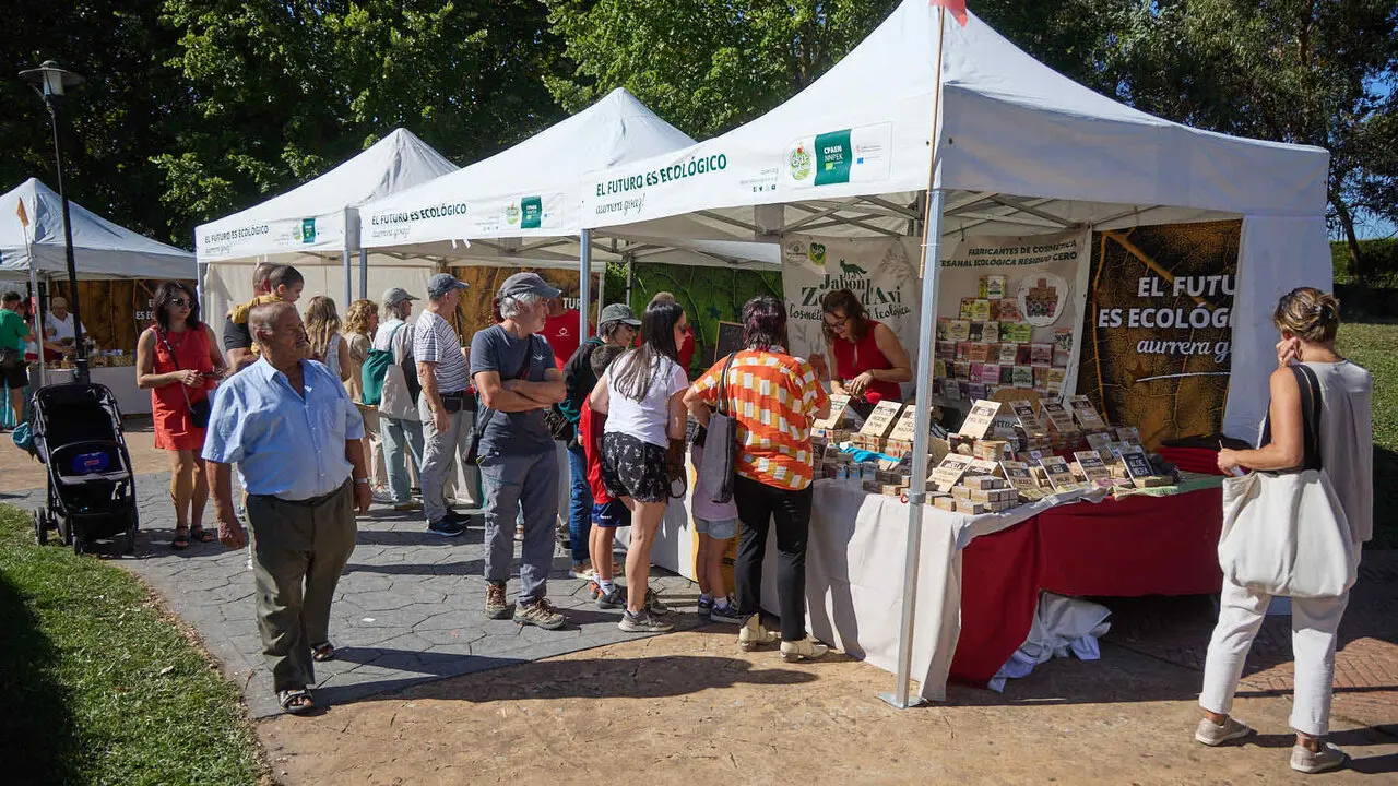 XI edici&oacute;n de la Feria Navarra Ecol&oacute;gica, en el Parque de los Sentidos de No&aacute;in. I&Ntilde;IGO ALZUGARAY