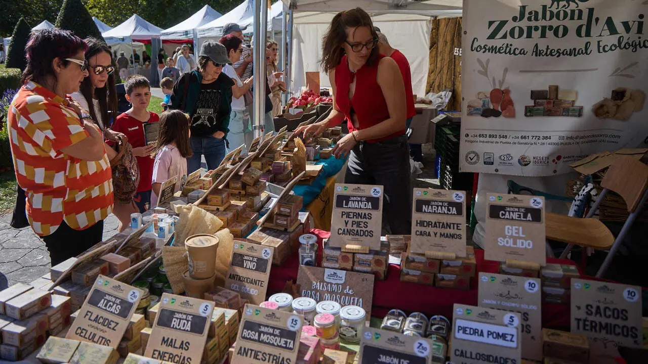 XI edici&oacute;n de la Feria Navarra Ecol&oacute;gica, en el Parque de los Sentidos de No&aacute;in. I&Ntilde;IGO ALZUGARAY