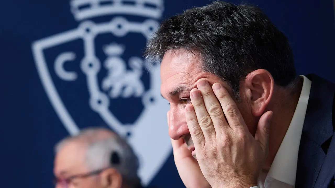 El director deportivo del Club Atl&eacute;tico Osasuna durante la &uacute;ltima d&eacute;cada, Braulio V&aacute;zquez, ofrece una rueda de prensa tras anunciar su salida del equipo.  I&Ntilde;IGO ALZUGARAY