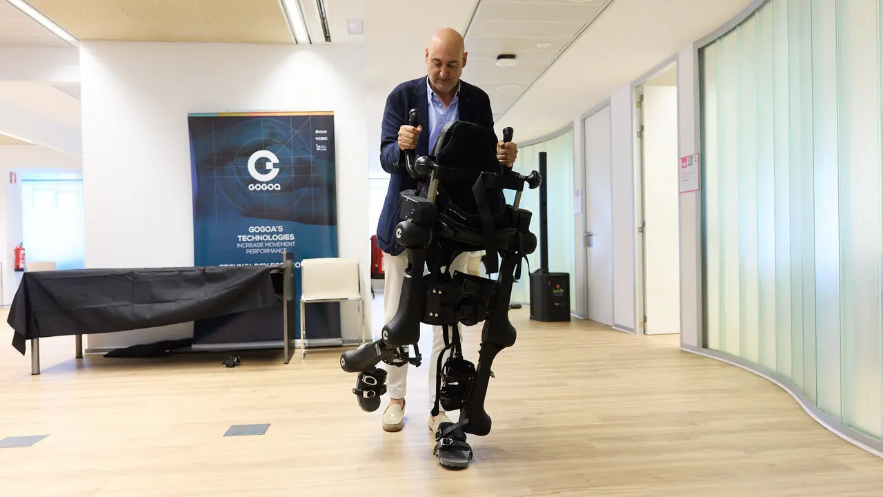 Showroom tecnol&oacute;gico organizado por el Centro de Investigaci&oacute;n en Inteligencia Artificial de Navarra (NAIR Center) para mostrar robots sociales, tecnolog&iacute;as de apoyo a los cuidados y otras soluciones destinadas a favorecer la autonom&iacute;a de las personas. I&Ntilde;IGO ALZUGARAY