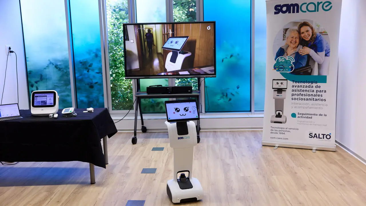 Showroom tecnol&oacute;gico organizado por el Centro de Investigaci&oacute;n en Inteligencia Artificial de Navarra (NAIR Center) para mostrar robots sociales, tecnolog&iacute;as de apoyo a los cuidados y otras soluciones destinadas a favorecer la autonom&iacute;a de las personas. I&Ntilde;IGO ALZUGARAY