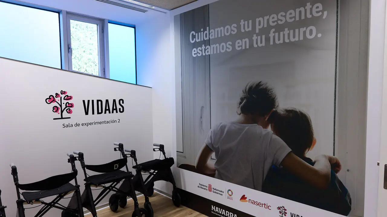 Showroom tecnol&oacute;gico organizado por el Centro de Investigaci&oacute;n en Inteligencia Artificial de Navarra (NAIR Center) para mostrar robots sociales, tecnolog&iacute;as de apoyo a los cuidados y otras soluciones destinadas a favorecer la autonom&iacute;a de las personas. I&Ntilde;IGO ALZUGARAY