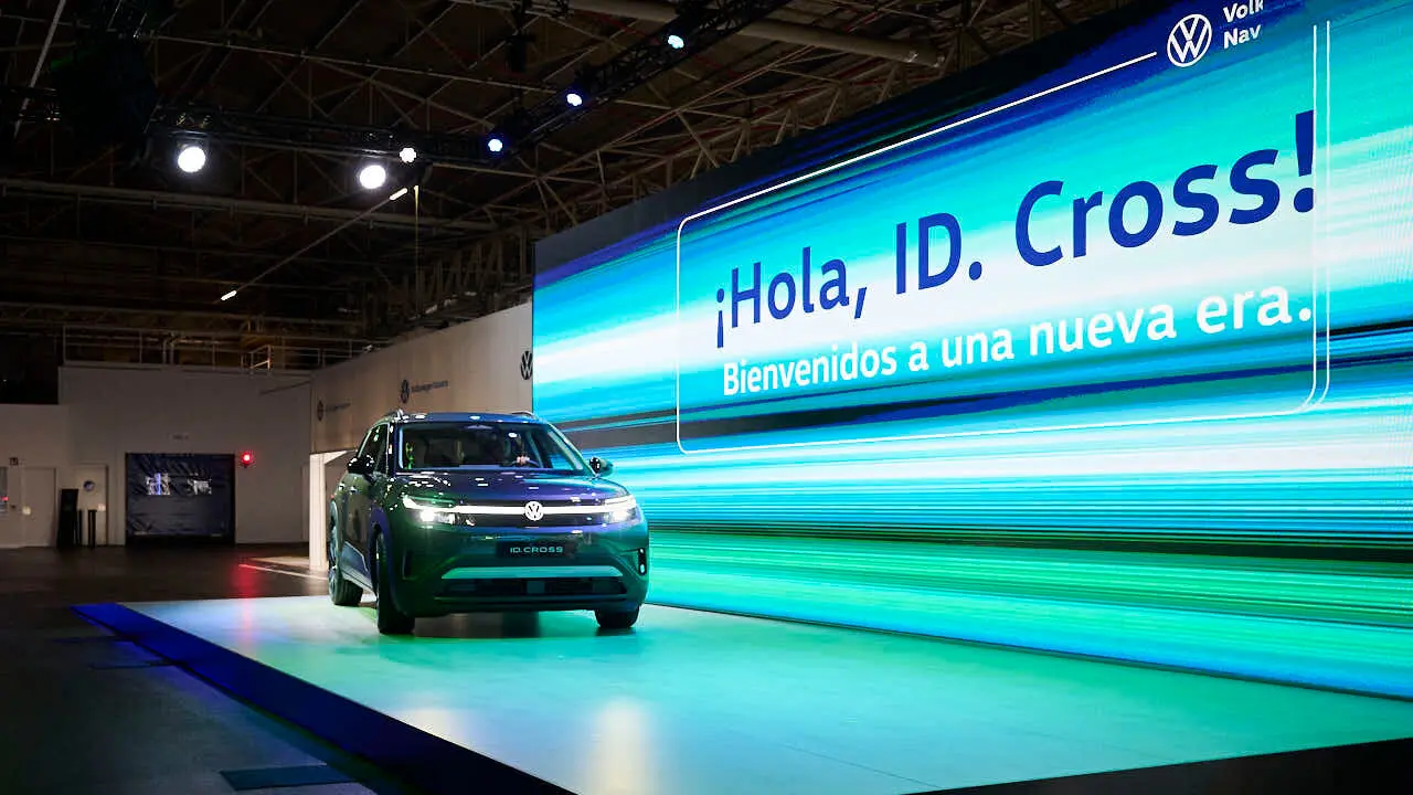 Presentaci&oacute;n del inicio de la producci&oacute;n del Volkswagen ID. Cross en la planta de Pamplona. PABLO LASAOSA