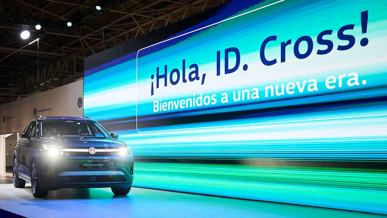 Presentaci&oacute;n del inicio de la producci&oacute;n del Volkswagen ID. Cross en la planta de Pamplona. PABLO LASAOSA