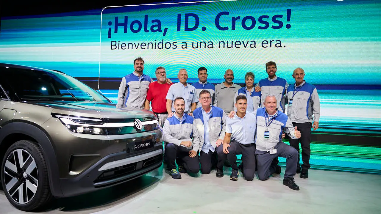 Presentaci&oacute;n del inicio de la producci&oacute;n del Volkswagen ID. Cross en la planta de Pamplona. PABLO LASAOSA