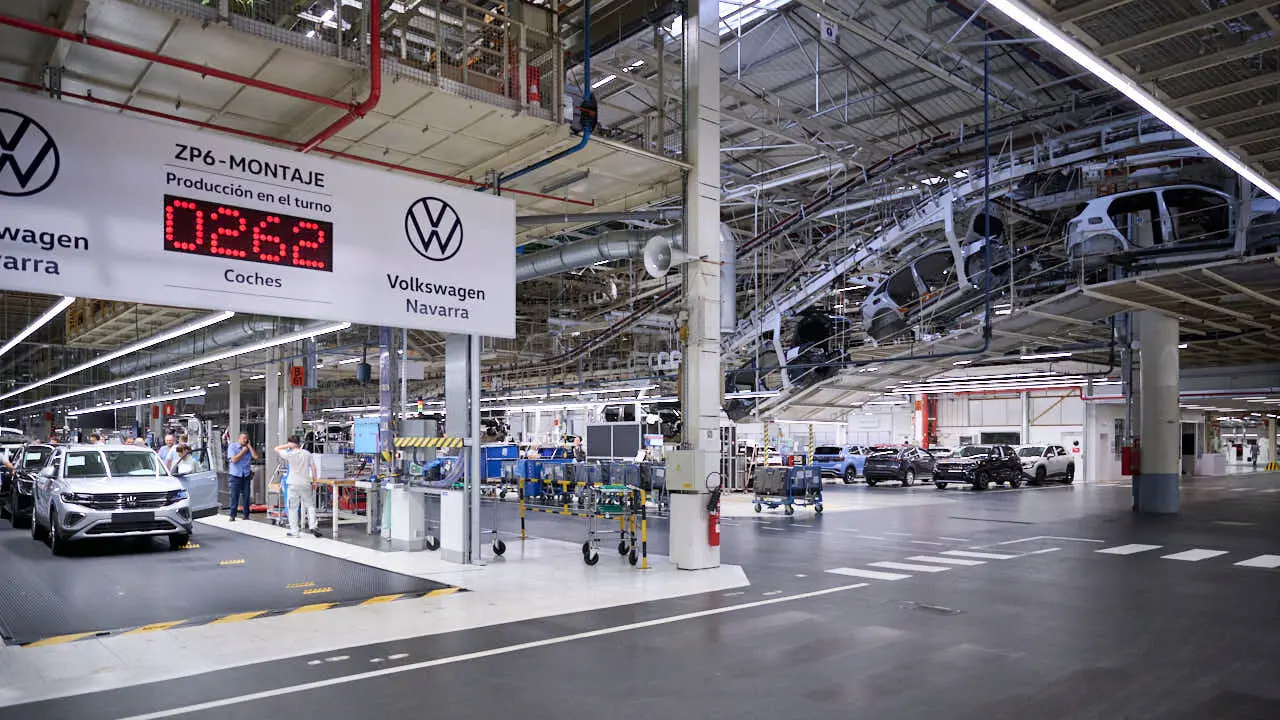 Presentaci&oacute;n del inicio de la producci&oacute;n del Volkswagen ID. Cross en la planta de Pamplona. PABLO LASAOSA