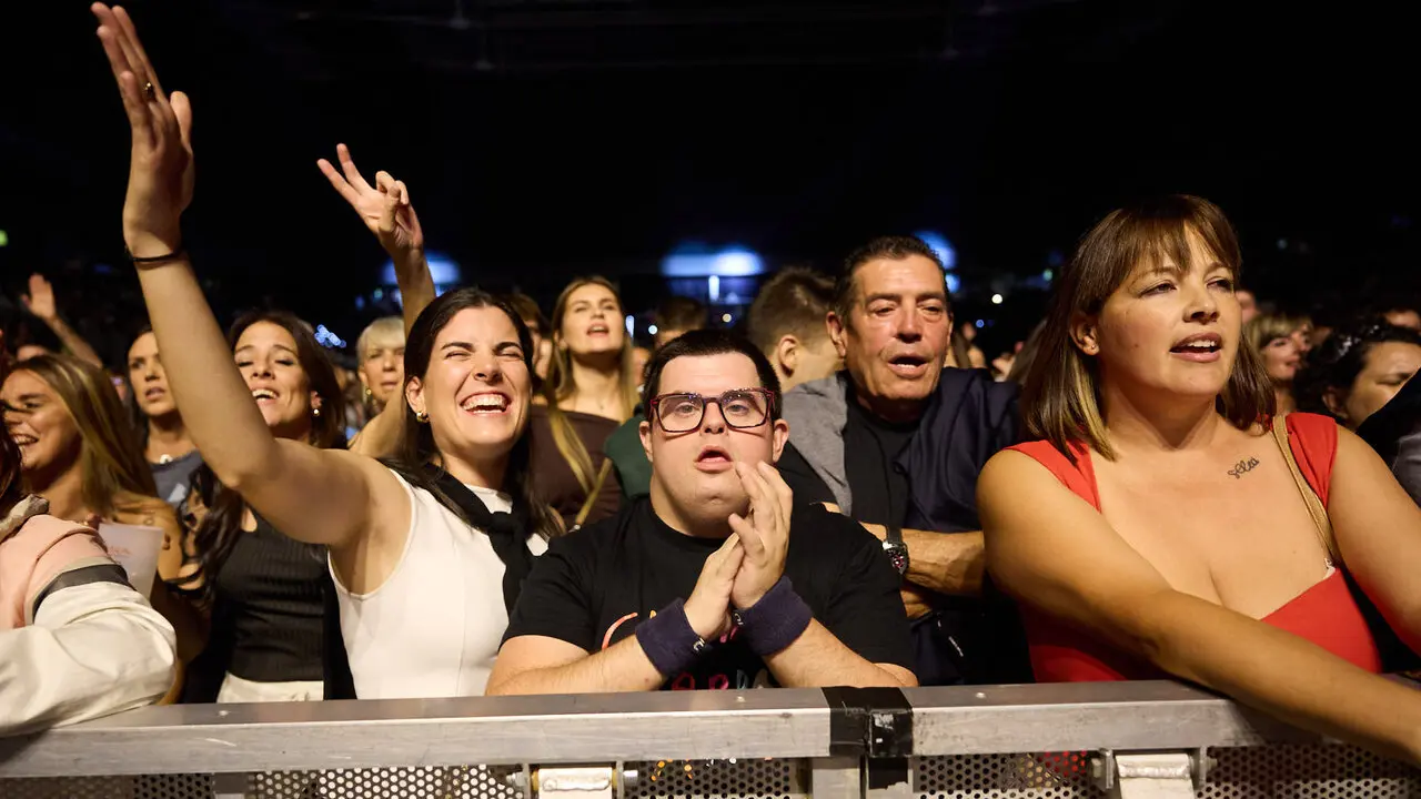 Concierto de Camela en el pabell&oacute;n Navarra Arena de Pamplona dentro de su Tour 2026 Camela + de 30. I&Ntilde;IGO ALZUGARAY