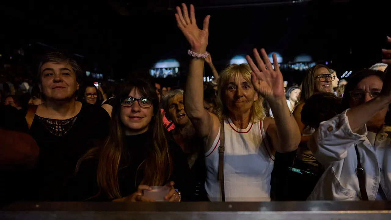 Concierto de Camela en el pabell&oacute;n Navarra Arena de Pamplona dentro de su Tour 2026 Camela + de 30. I&Ntilde;IGO ALZUGARAY