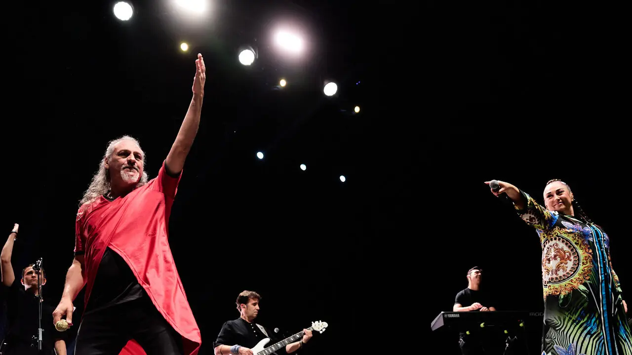 Concierto de Camela en el pabell&oacute;n Navarra Arena de Pamplona dentro de su Tour 2026 Camela + de 30. I&Ntilde;IGO ALZUGARAY