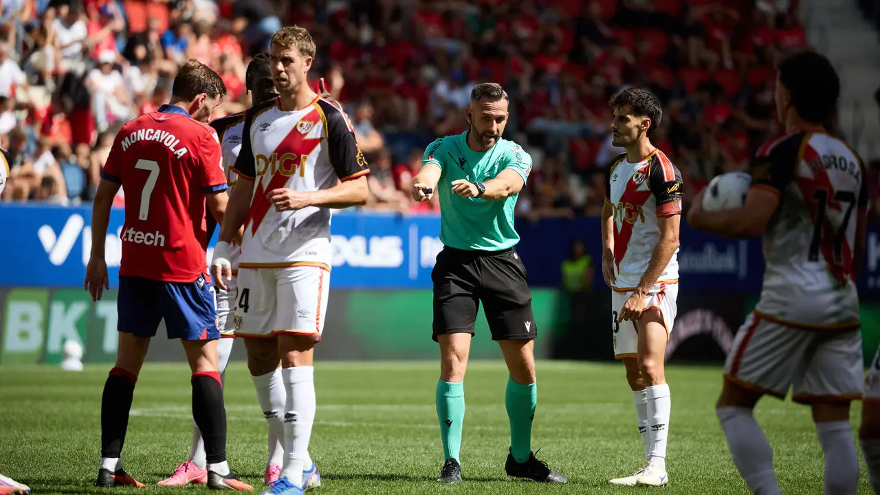 Partido de LaLiga EA Sports entre CA Osasuna y Rayo Vallecano disputado en el estadio de El Sadar en Pamplona. I&Ntilde;IGO ALZUGARAY