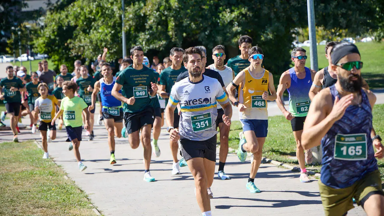 II Carrera Solidaria de la Guardia Civil de Navarra, a beneficio de Aspace, celebrada en Sarriguren. I&Ntilde;IGO ALZUGARAY
