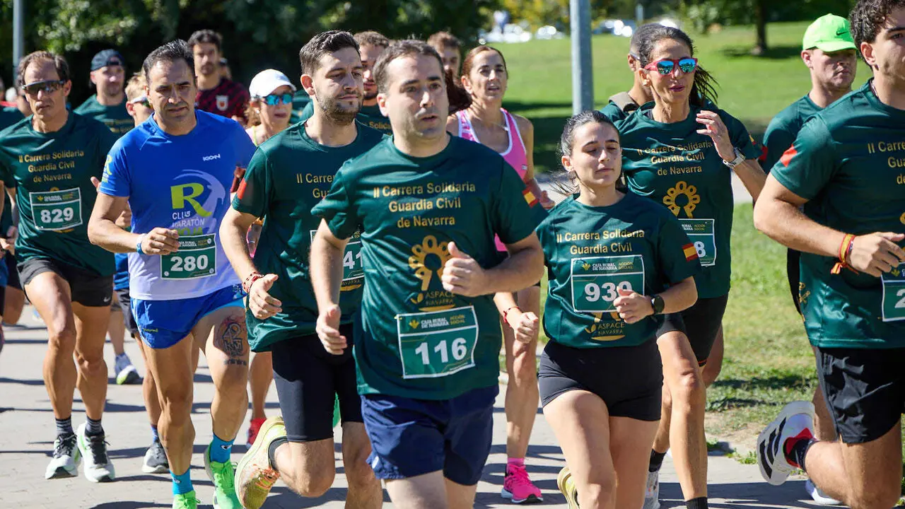 II Carrera Solidaria de la Guardia Civil de Navarra, a beneficio de Aspace, celebrada en Sarriguren. I&Ntilde;IGO ALZUGARAY