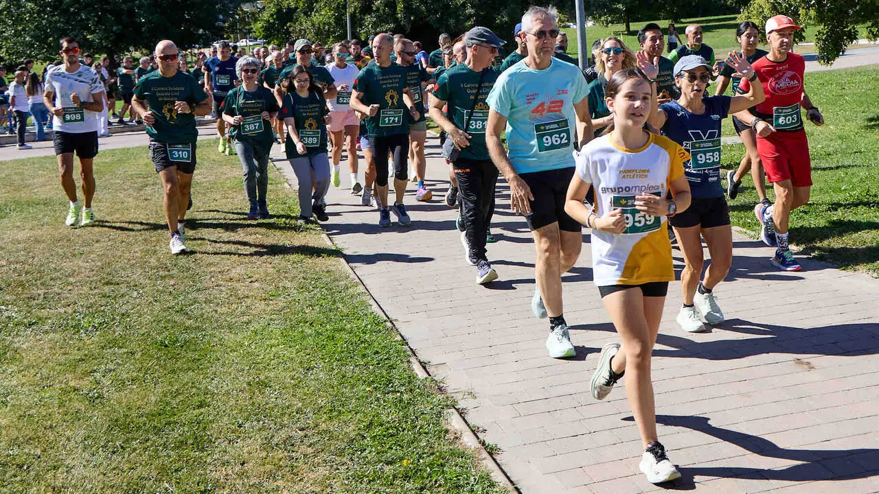 II Carrera Solidaria de la Guardia Civil de Navarra, a beneficio de Aspace, celebrada en Sarriguren. I&Ntilde;IGO ALZUGARAY