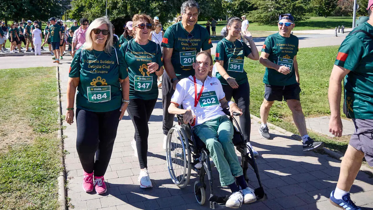 II Carrera Solidaria de la Guardia Civil de Navarra, a beneficio de Aspace, celebrada en Sarriguren. I&Ntilde;IGO ALZUGARAY