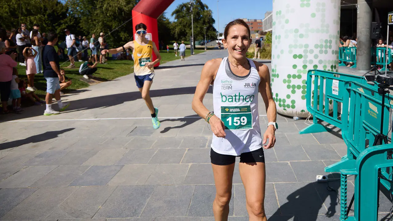 II Carrera Solidaria de la Guardia Civil de Navarra, a beneficio de Aspace, celebrada en Sarriguren. I&Ntilde;IGO ALZUGARAY