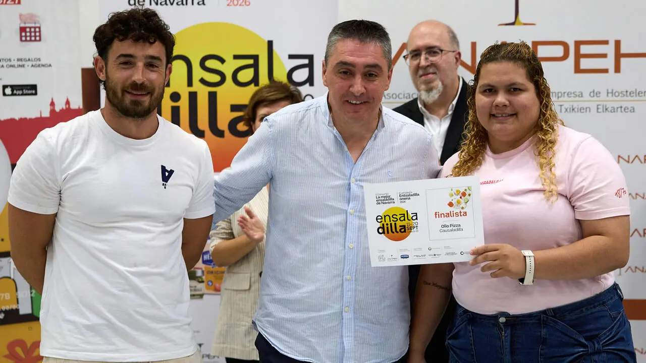Entrega de premios de la final del II Concurso de Ensaladillas de Navarra en en la Cooperativa de Hosteler&iacute;a de Navarra. i&Ntilde;IGO ALZUGARAY