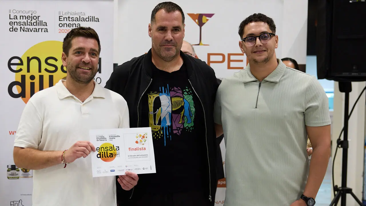 Entrega de premios de la final del II Concurso de Ensaladillas de Navarra en en la Cooperativa de Hosteler&iacute;a de Navarra. i&Ntilde;IGO ALZUGARAY