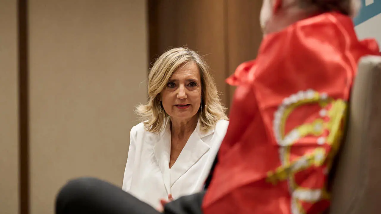 La presidenta de UPN Cristina Ibarrola participa en el evento 'Navarra Presente y Futuro' en el Hotel 3 Reyes de Pamplona. PABLO LASAOSA