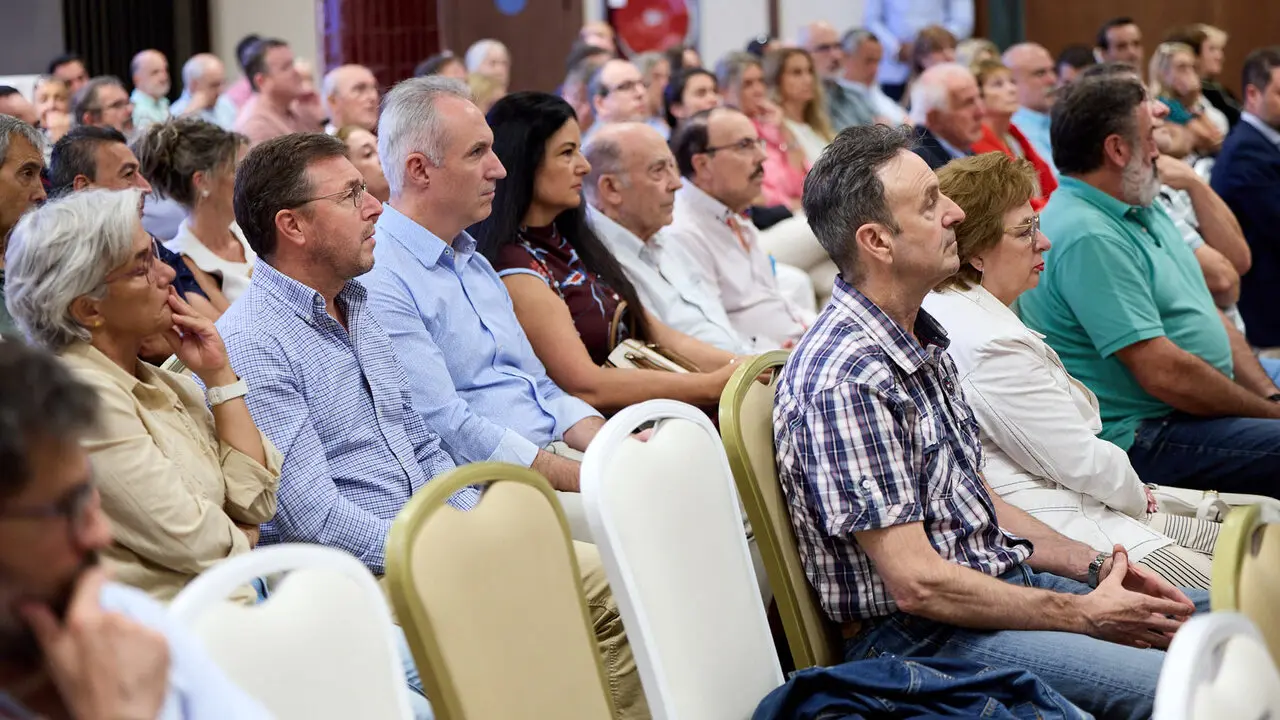 Evento 'Navarra Presente y Futuro' en el Hotel 3 Reyes de Pamplona. I&Ntilde;IGO ALZUGARAY