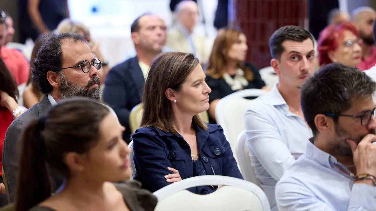 Evento 'Navarra Presente y Futuro' en el Hotel 3 Reyes de Pamplona. I&Ntilde;IGO ALZUGARAY