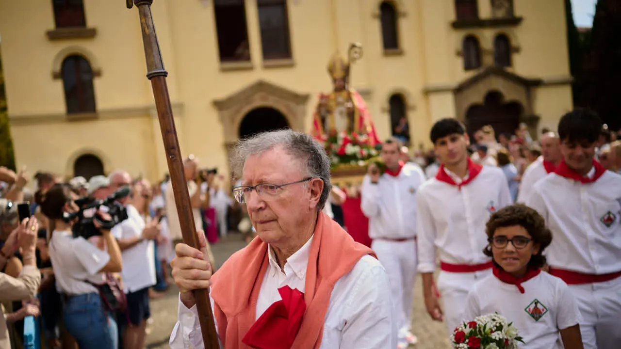 La procesi&oacute;n de San Ferm&iacute;n de Aldapa recorre las calles de Pamplona por San Ferm&iacute;n Chiquito 2026. PABLO LASAOSA