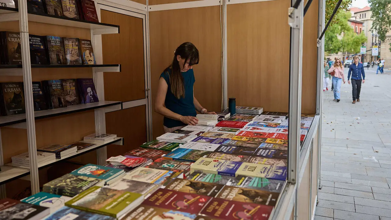 Inauguraci&oacute;n de la X Feria de la Edici&oacute;n de Navarra, en el Bosquecillo de Pamplona. I&Ntilde;IGO ALZUGARAY