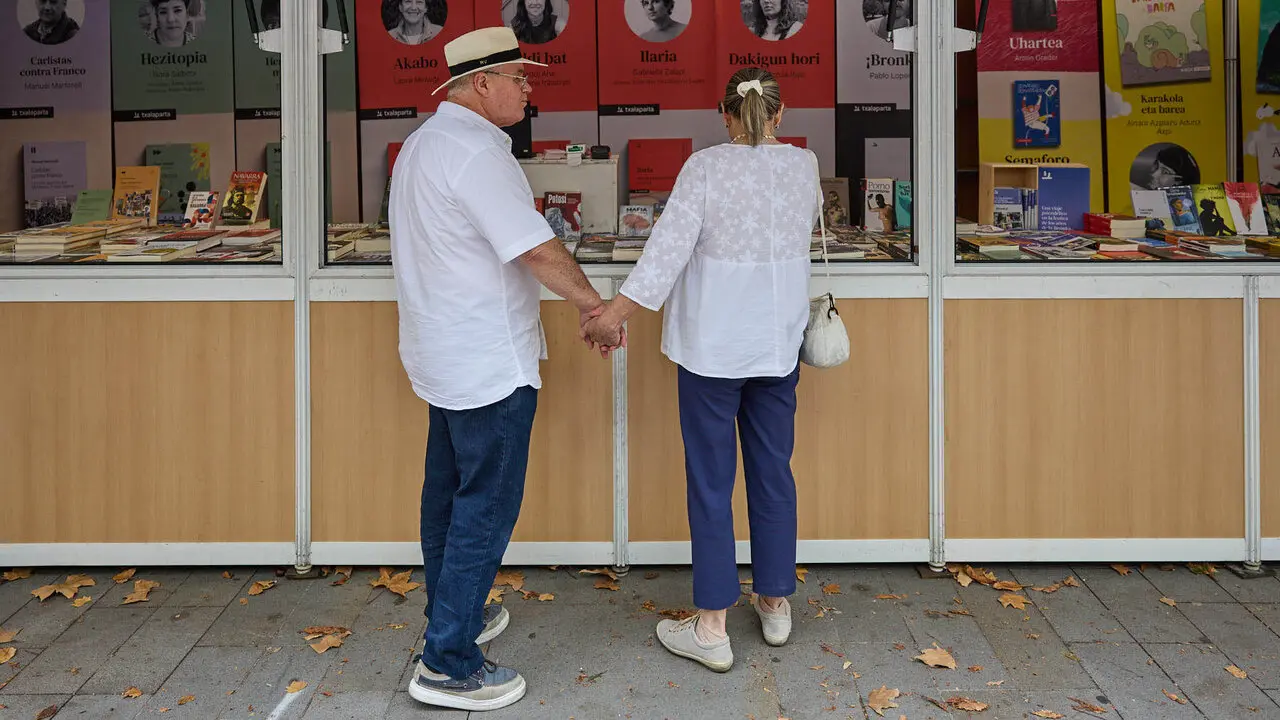 Inauguraci&oacute;n de la X Feria de la Edici&oacute;n de Navarra, en el Bosquecillo de Pamplona. I&Ntilde;IGO ALZUGARAY