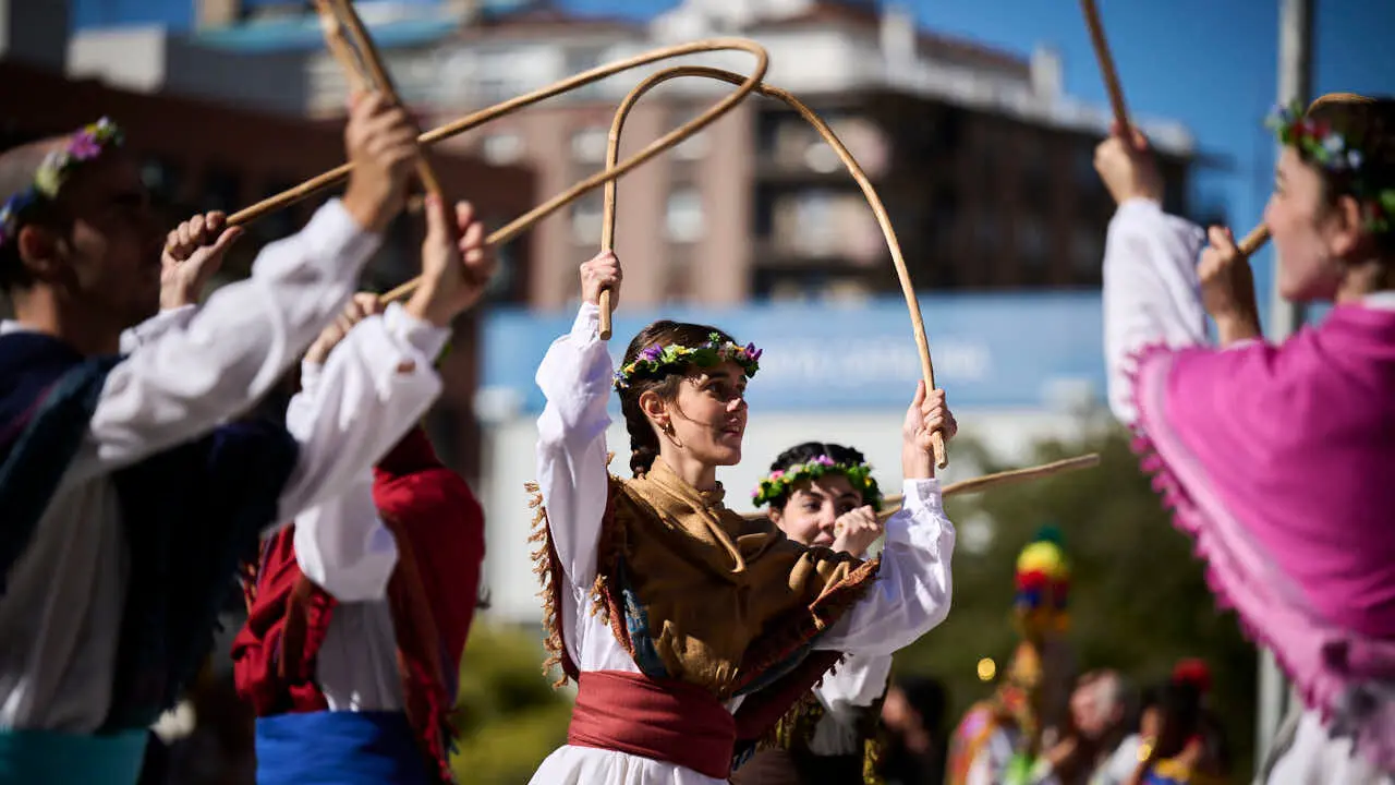Festival intercultural de danza tradicional, organizado por Oberena dantza taldea. PABLO LASAOSA