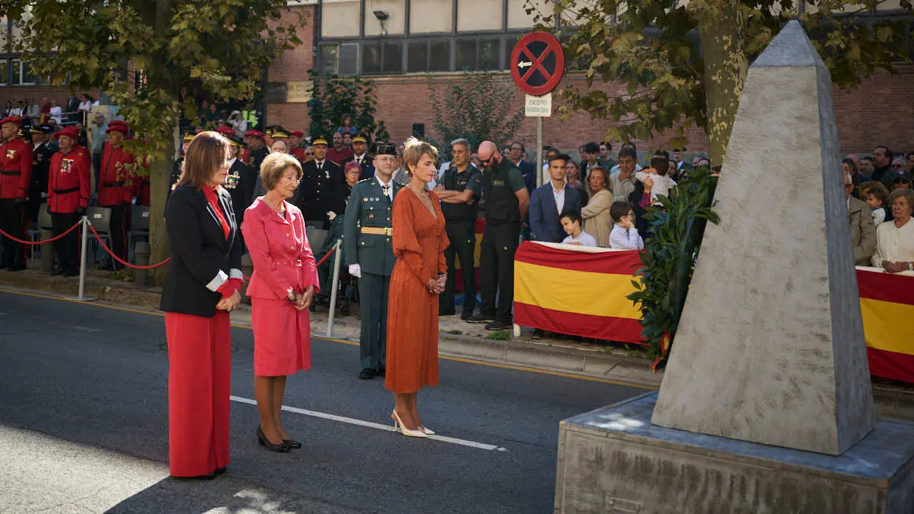 La Guardia Civil de Navarra celebra la festividad de su patrona la Virgen del Pilar. PABLO LASAOSA