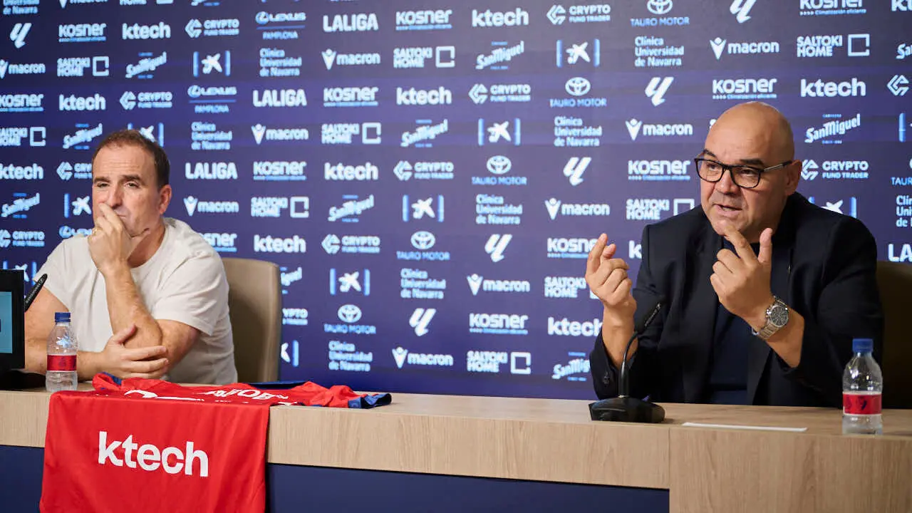 Presentaci&oacute;n de Jagoba Arrasate como nuevo entrenador de Osasuna. PABLO LASAOSA