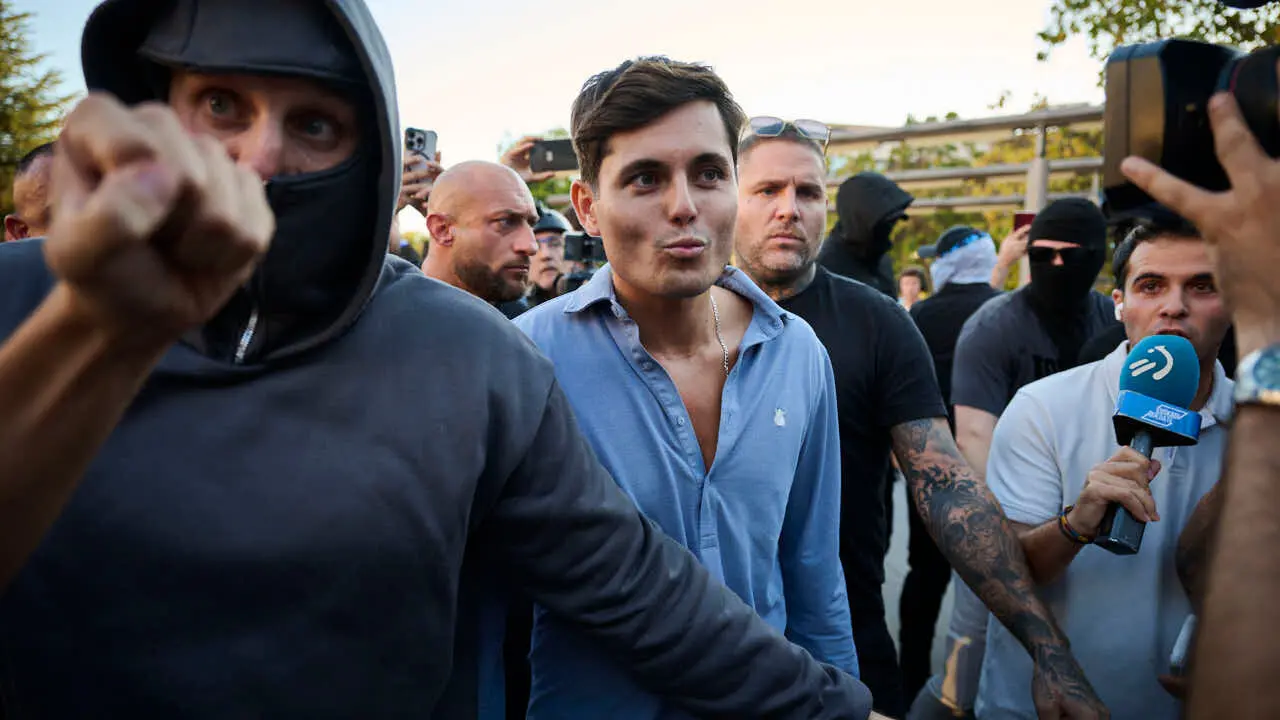 Vito Quiles visita Pamplona en su gira con disturbios por las calles de Pamplona. PABLO LASAOSA